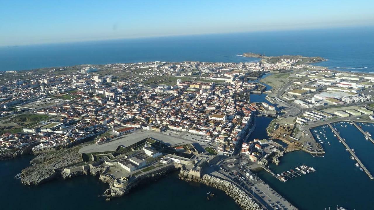 Amoreiras Peniche Exterior photo